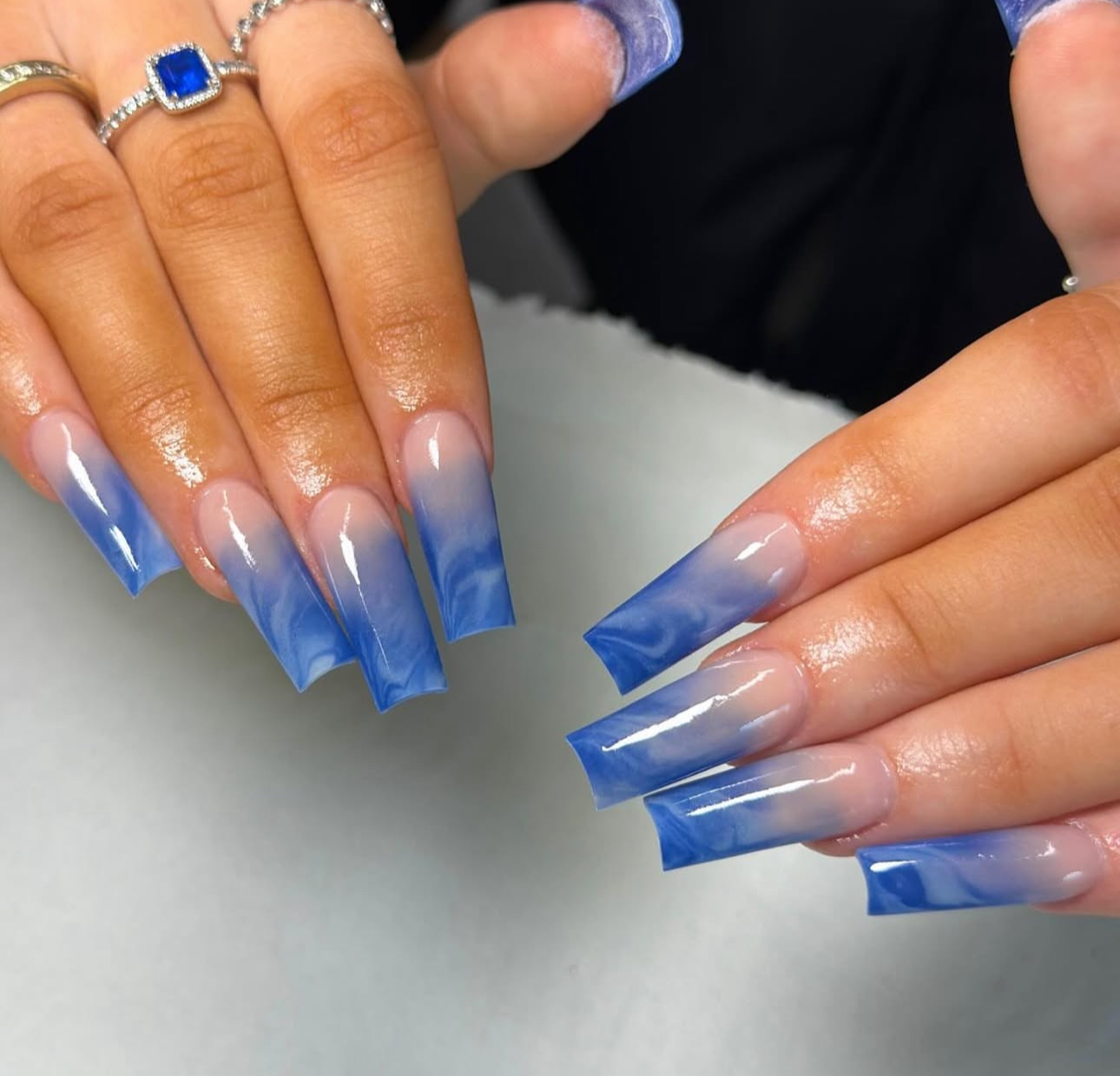You are currently viewing Show Stopping Blue Birthday Nail Designs for Your Birthday Photos