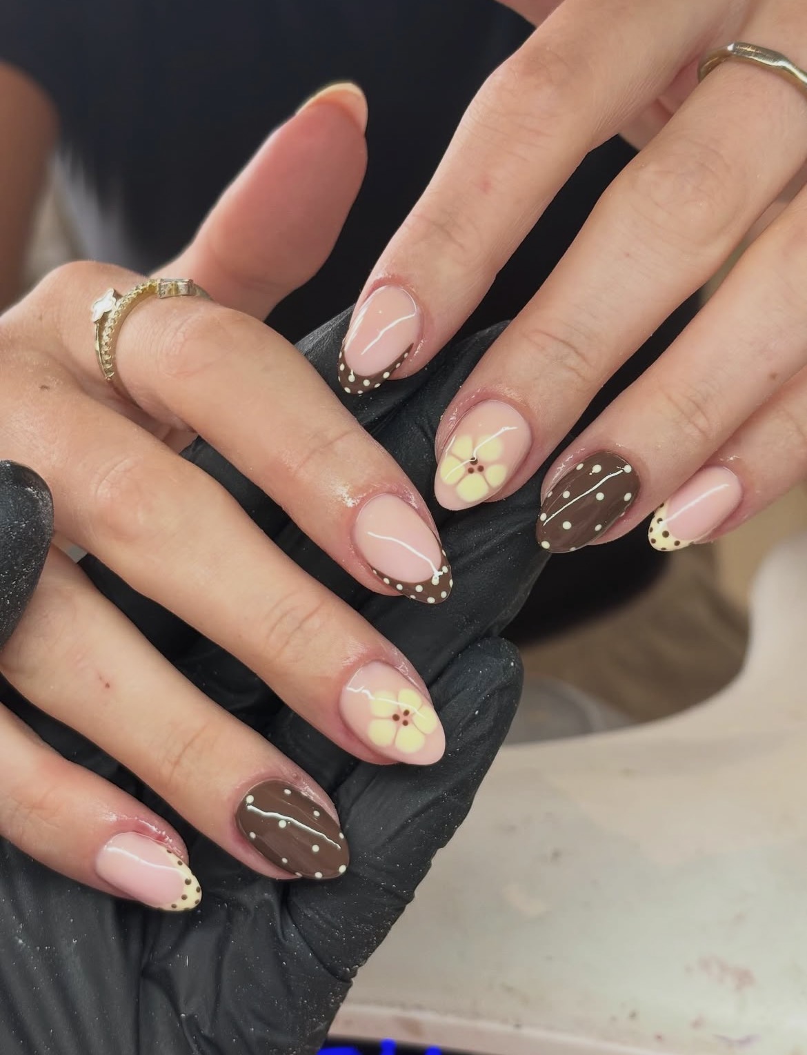You are currently viewing Simple Spring Nails You’ll Want to Try This Season (So Pretty!)