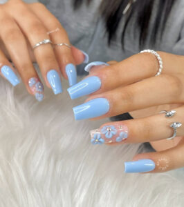 Read more about the article Elegant Blue Spring Nails Designs for a Fresh Seasonal Look