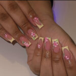 Yellow Spring Nails That Will Instantly Brighten Your Mood