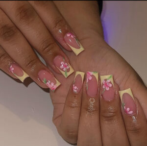 Read more about the article Yellow Spring Nails That Will Instantly Brighten Your Mood