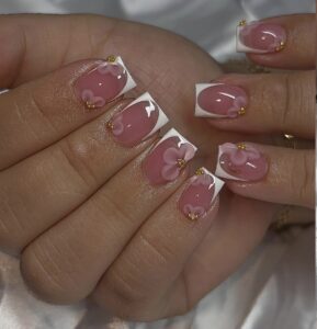 Read more about the article The Prettiest Simple Pink Nails You Need to Try This Season