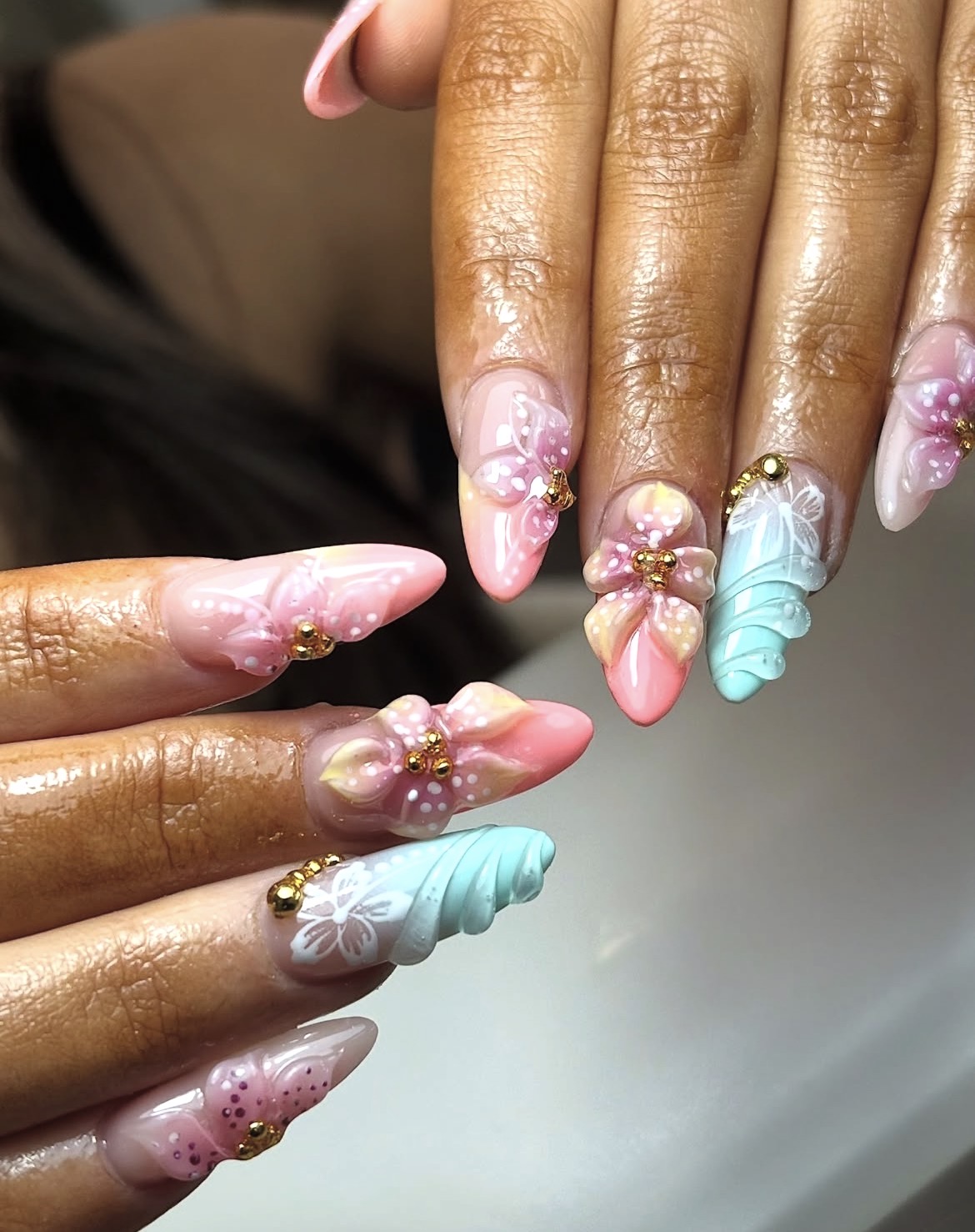 You are currently viewing Summer Almond Nail Designs That Scream Vacation Mode