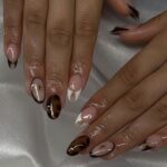 Classy Short Almond Nails for Effortless Beauty
