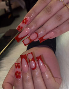 Read more about the article The Most Gorgeous Red Fall Nails To Try This Year