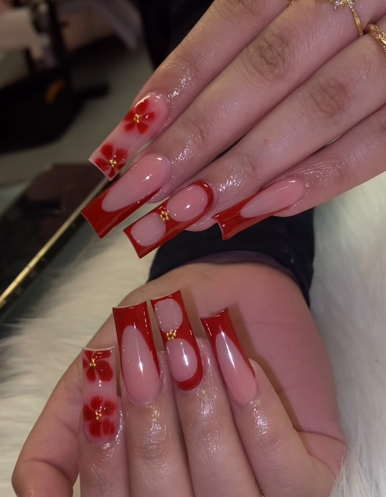 You are currently viewing The Most Gorgeous Red Fall Nails To Try This Year