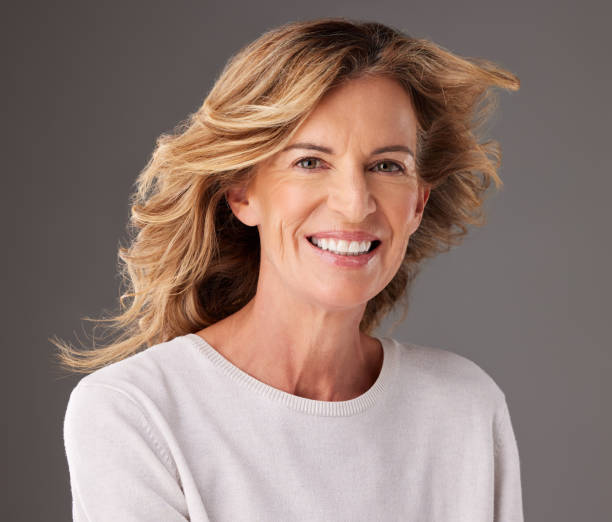 You are currently viewing How Women Over 50 Can Feel Beautiful Again Naturally