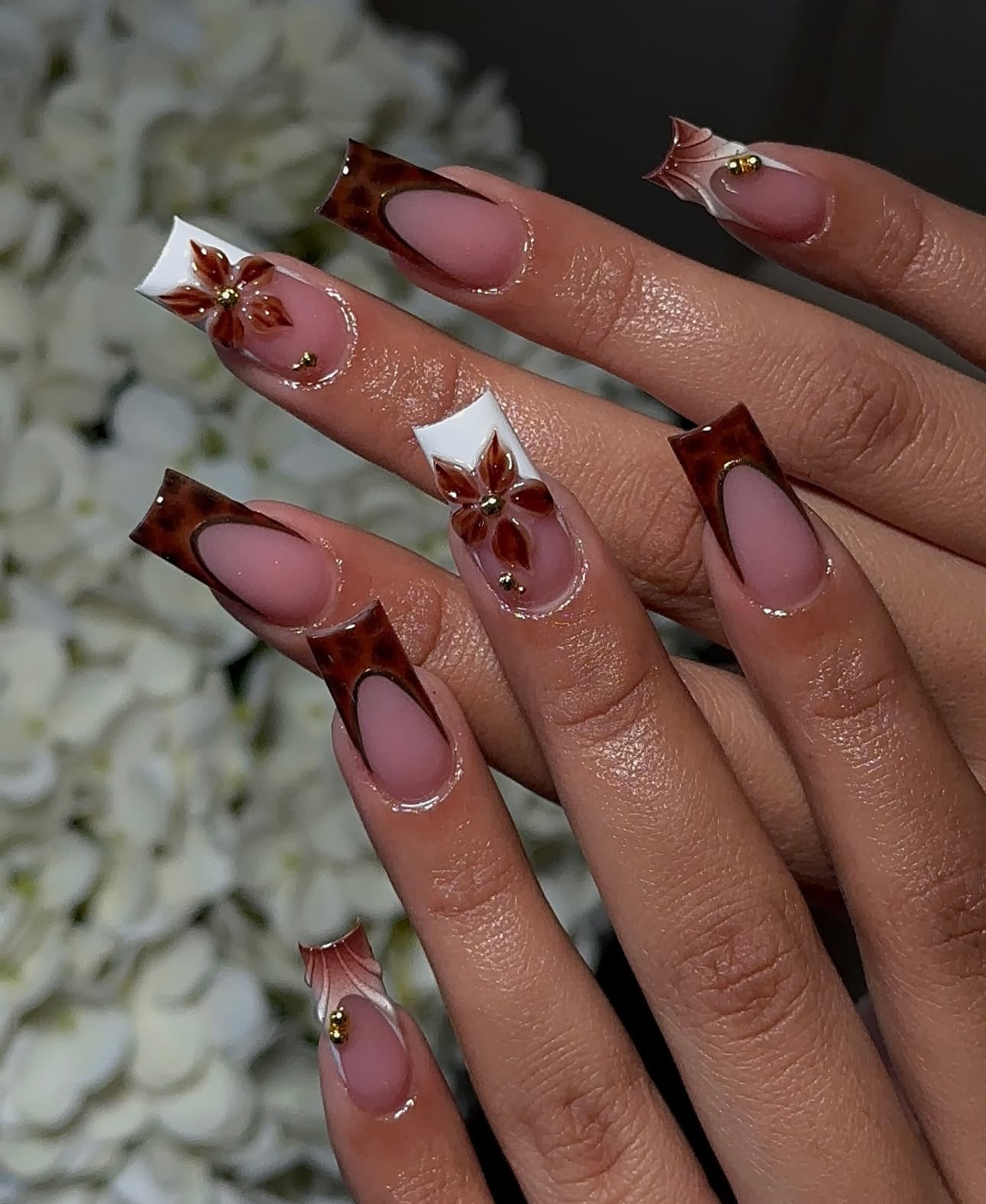 You are currently viewing Trendy Fall Nails With Designs You’ll Want ASAP