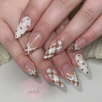 Cozy Fall Nail Ideas That Will Match Your Autumn Outfits Perfectly