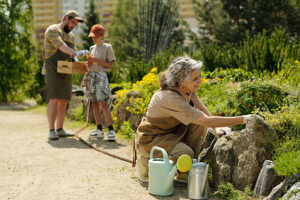 Read more about the article 9 Secrets of People Who Stay Active Well Into Their 70s