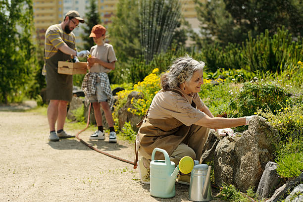 You are currently viewing 9 Secrets of People Who Stay Active Well Into Their 70s