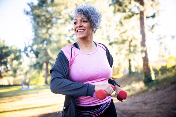 You are currently viewing 10 Things Seniors Should Stop Doing to Protect Their Health and Energy