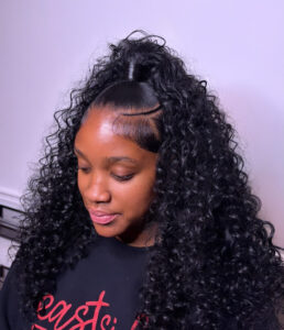Read more about the article Half Up Curly Hairstyles for Black Women