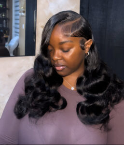 Read more about the article Side Part curly hairstyles for black Girls