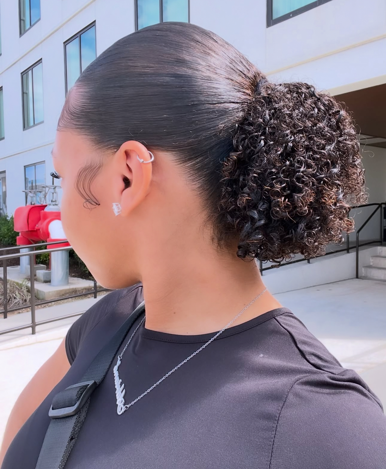 You are currently viewing Quick Curly Hairstyles for Melanated Women