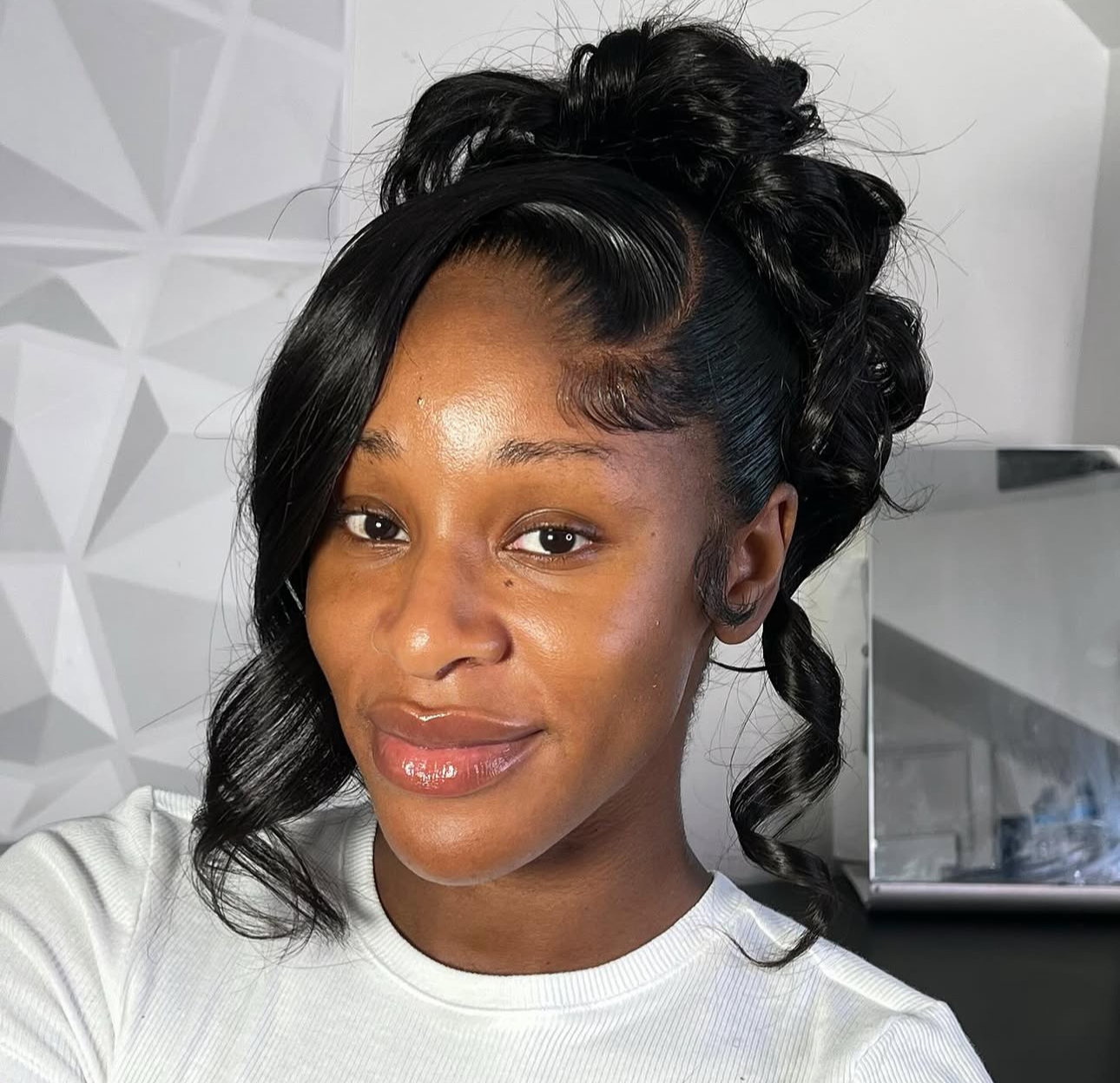 You are currently viewing Curly Wedding Hairstyles for Black Women